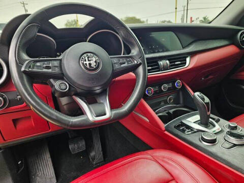 2021 Alfa Romeo Stelvio Sprint