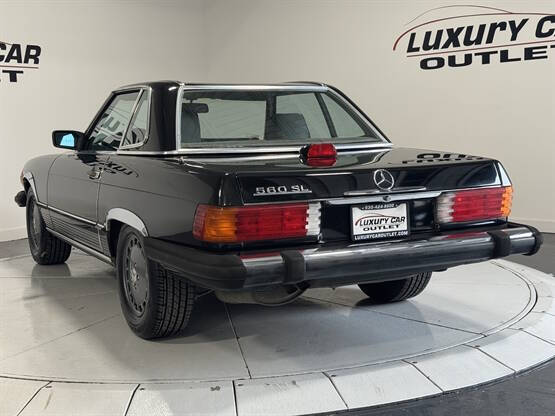 1987 Mercedes-Benz 560-Class 560 SL