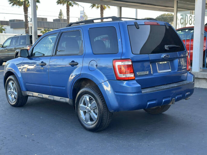 2009 Ford Escape XLT
