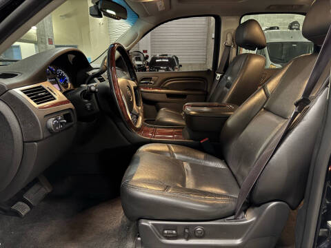 2014 Cadillac Escalade Premium