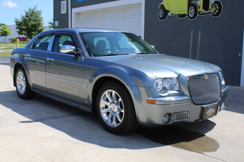 2006 Chrysler 300 for sale at Great Lakes Classic Cars LLC in Hilton NY