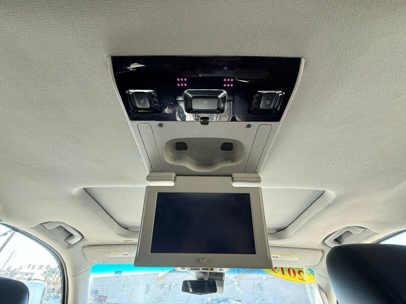 2019 Cadillac Escalade ESV Luxury