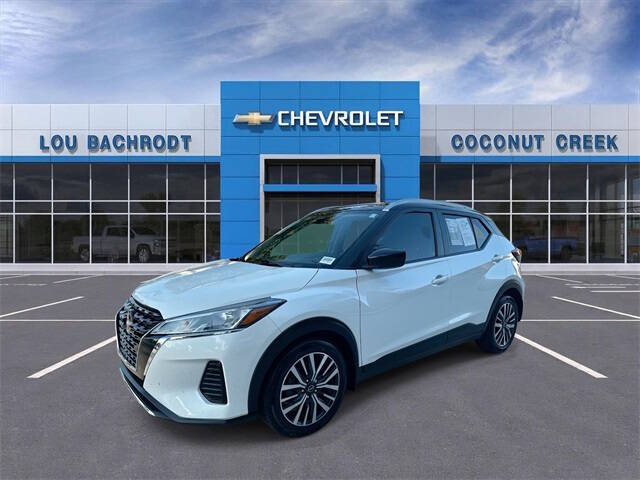 2022 Nissan Kicks SV