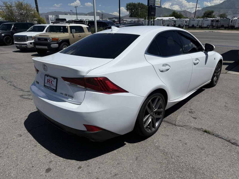 2017 Lexus IS 300