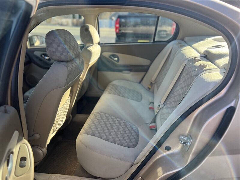 2004 Chevrolet Malibu LS