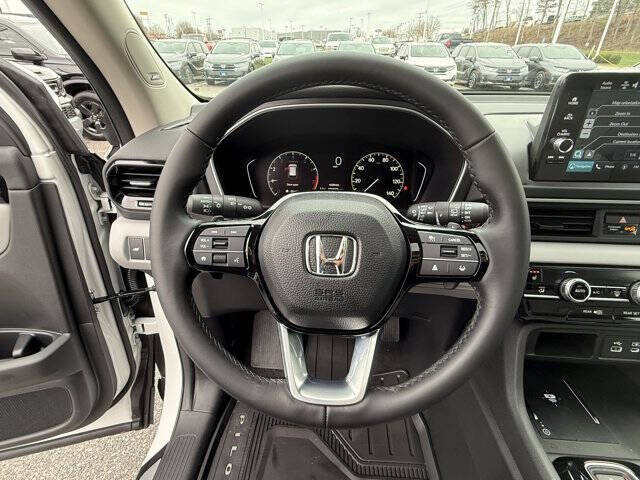 2025 Honda Pilot Touring