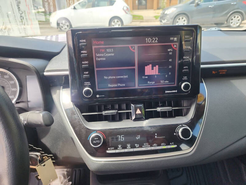 2022 Toyota Corolla LE