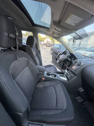 2012 Nissan Rogue SV