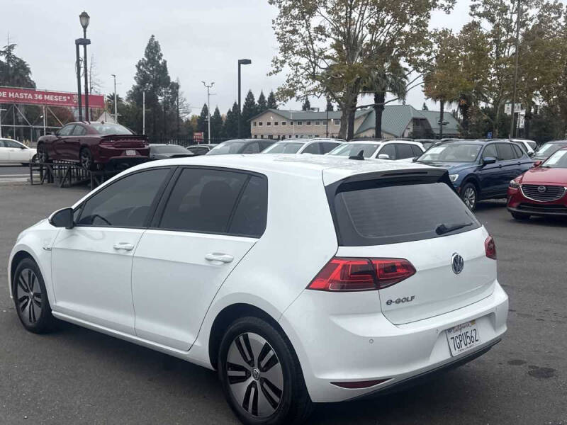 2015 Volkswagen e-Golf SEL Premium