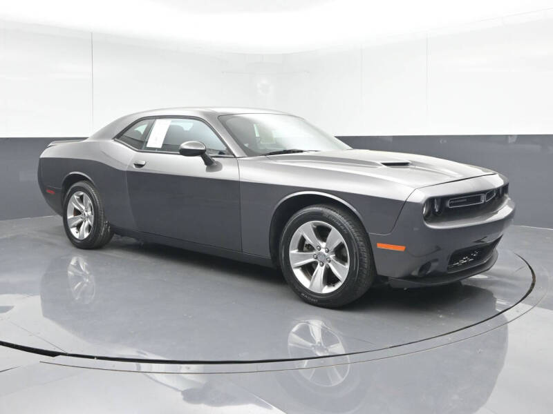 2021 Dodge Challenger SXT