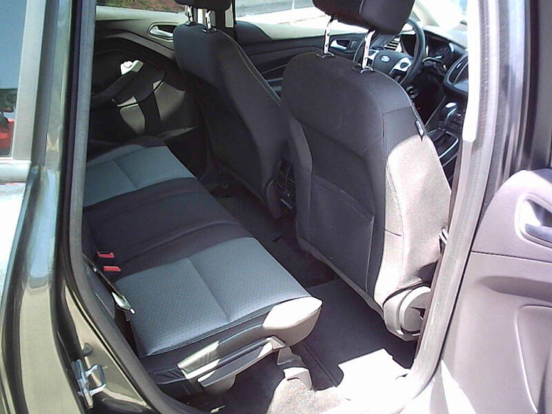 2017 Ford C-MAX Hybrid SE