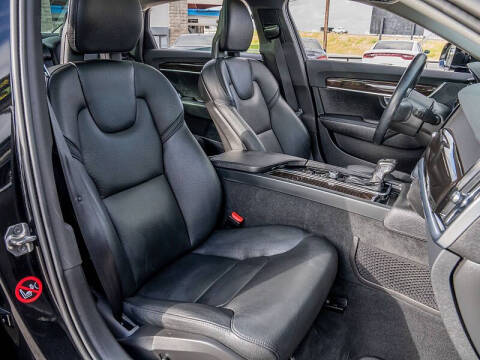 2018 Volvo S90 T5 Momentum