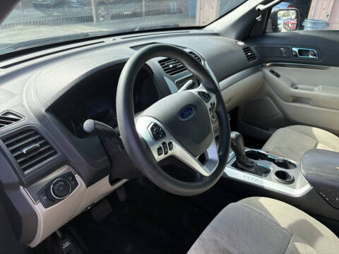 2014 Ford Explorer