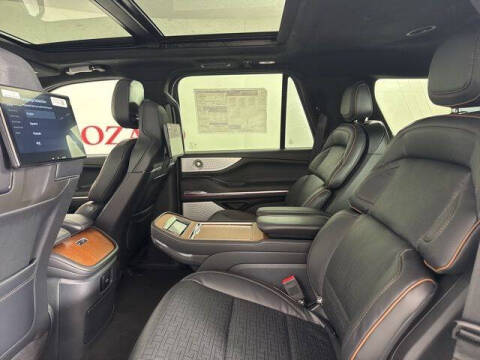 2025 Lincoln Navigator Black Label