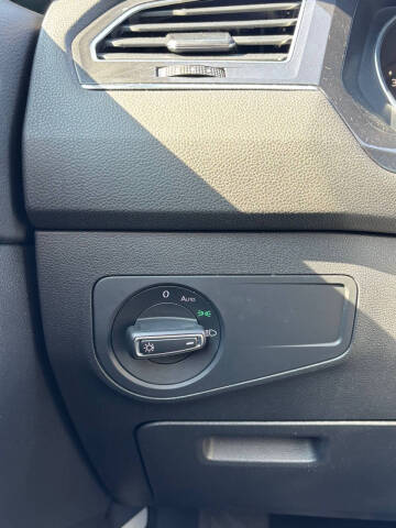 2019 Volkswagen Tiguan SE 4Motion