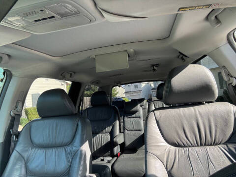 2005 Honda Odyssey EX-L w/DVD