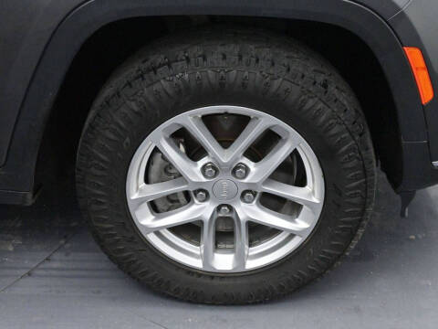 2021 Jeep Grand Cherokee L Laredo