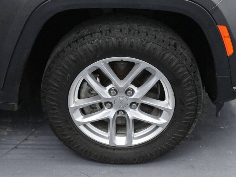 2021 Jeep Grand Cherokee L Laredo