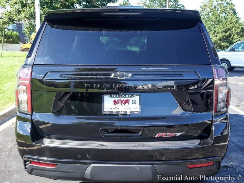 2024 Chevrolet Suburban RST