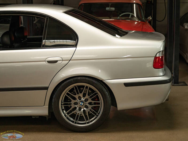 2003 BMW M5