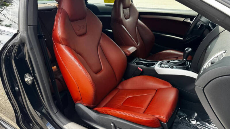 2009 Audi S5 quattro