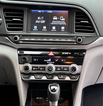 2020 Hyundai Elantra