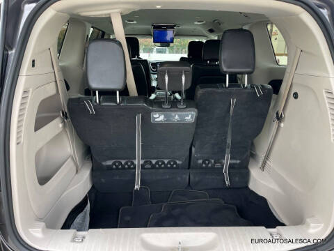 2021 Chrysler Pacifica Touring L