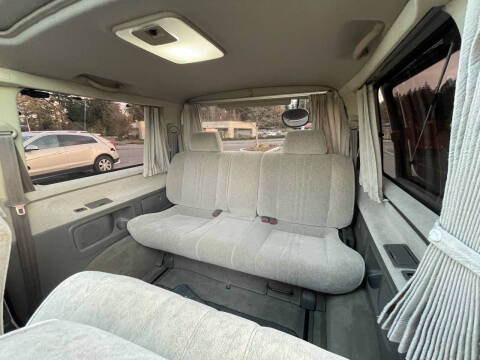 1997 Toyota Granvia