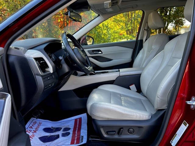 2021 Nissan Rogue SL