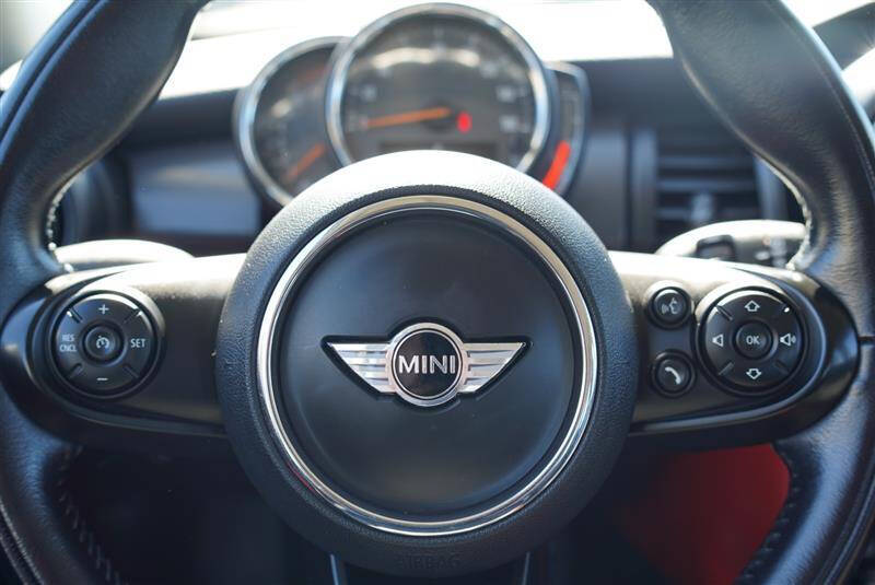 2018 MINI Hardtop 4 Door Cooper