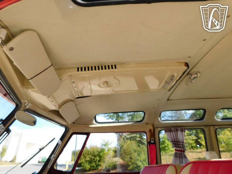 1975 Volkswagen Type 2