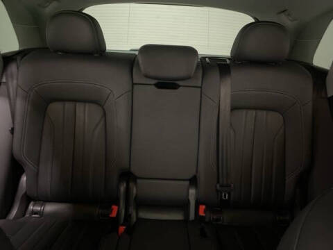 2023 Audi Q5 quattro Premium Plus 40 TFSI