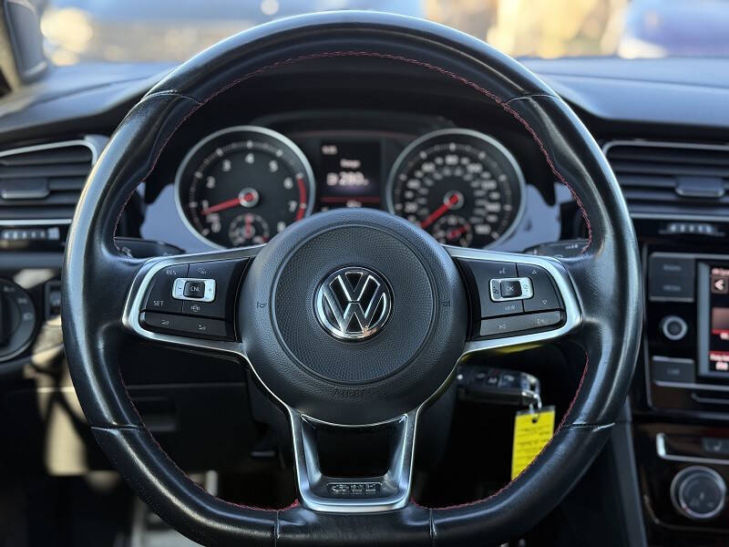2019 Volkswagen Golf GTI