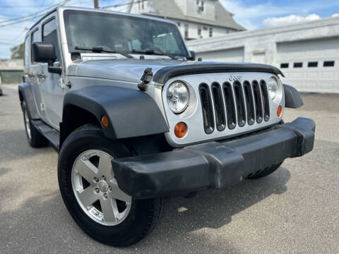 2009 Jeep Wrangler Unlimited for sale at Illinois Auto Sales in Paterson NJ