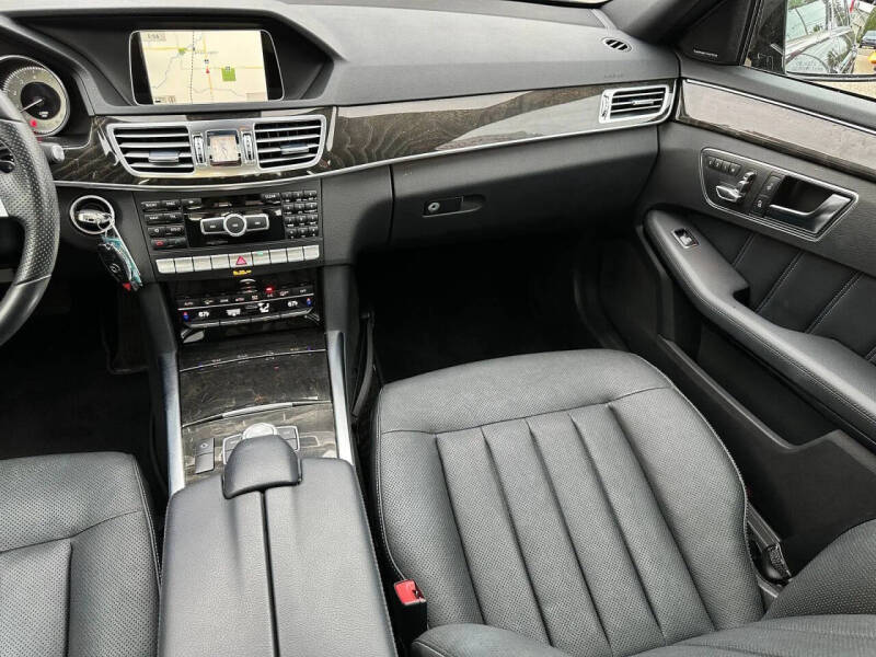 2014 Mercedes-Benz E-Class E 550 4MATIC