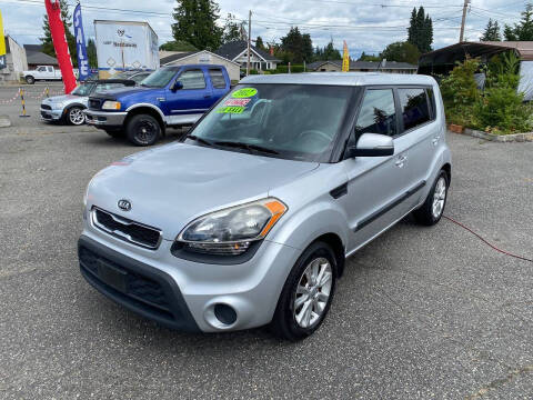 2012 Kia Soul +