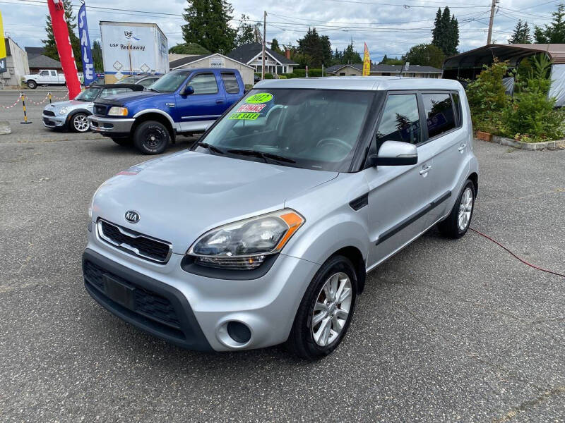 2012 Kia Soul +