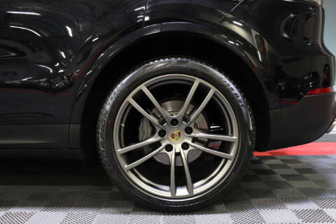 2019 Porsche Cayenne S