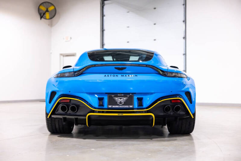 2025 Aston Martin Vantage
