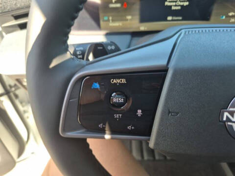 2026 Nissan LEAF Platinum+