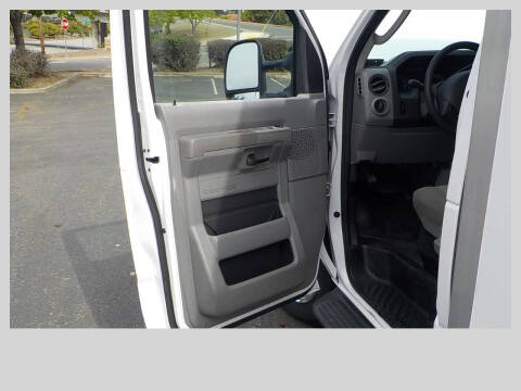 2009 Ford E-Series E-350 SD