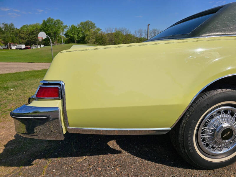 1975 Lincoln Mark IV