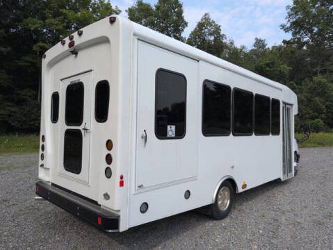 2022 Chevrolet Express 4500