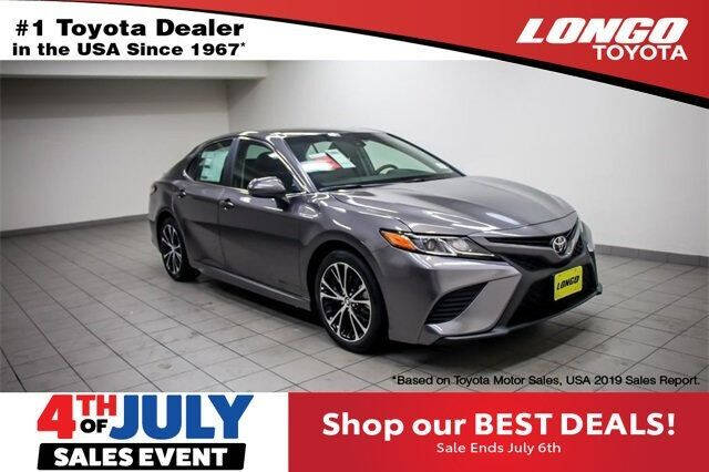 2020 Toyota Camry SE