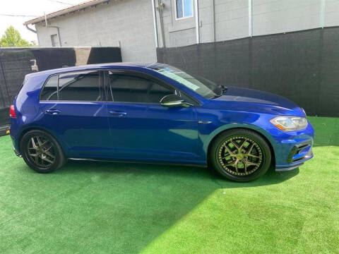 2018 Volkswagen Golf R 4Motion
