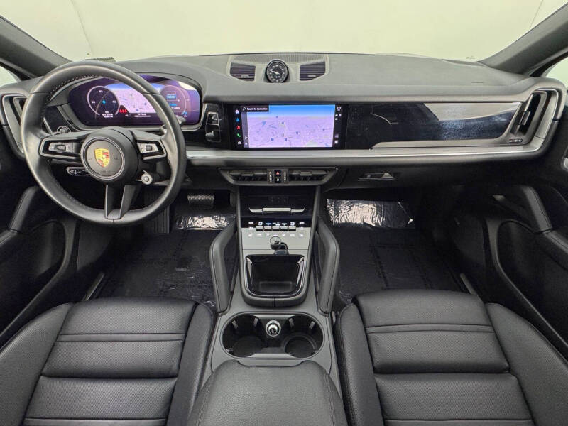 2024 Porsche Cayenne Coupe