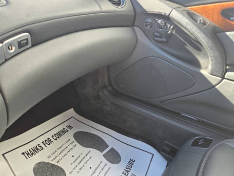 2004 Mercedes-Benz SL-Class SL 500