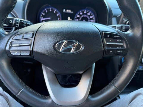 2020 Hyundai Kona SEL Plus