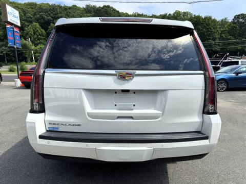 2017 Cadillac Escalade ESV Platinum