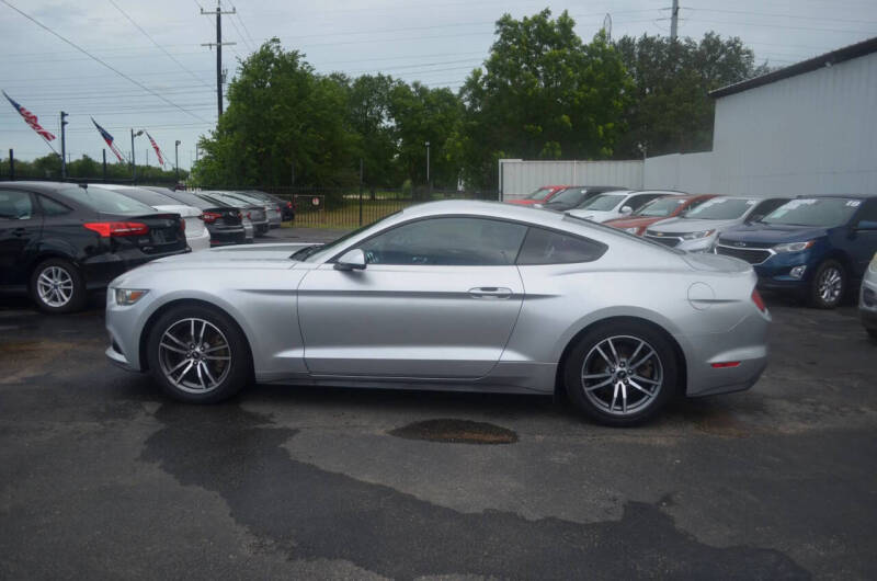 2015 Ford Mustang